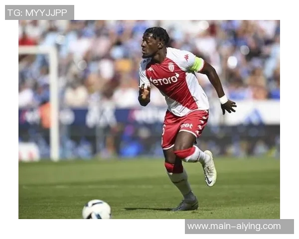 意大利媒体报道罗马计划引进迪萨西和德拉古辛加强后防线